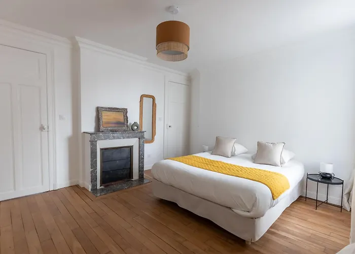 L2 Arena Gare Centre Apartman *